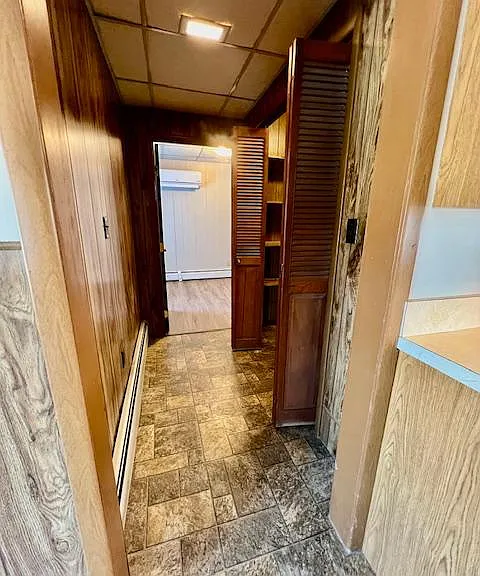 223 Carbon St — Photo 12