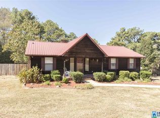 1414 Edgefield Ln, Bessemer, AL 35023
