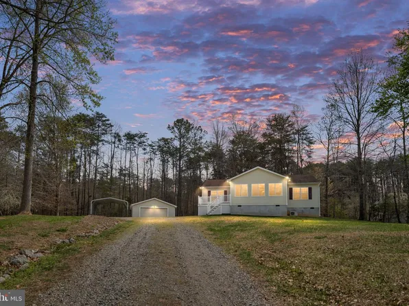 144 Plateau Rd, Louisa, VA 23093