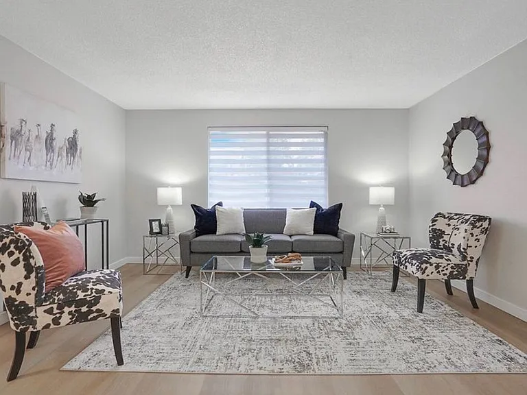 2333 Lee St SE — Photo 3