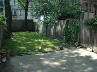 2114 45th Ave, Long Island City, NY 11101