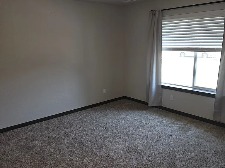 3885 N Pradera Ln — Photo 6