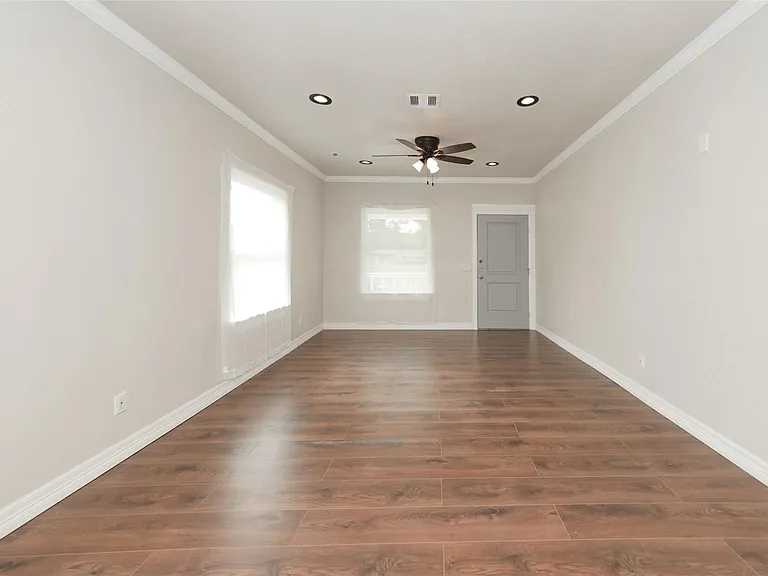 9305 Kentshire Dr — Photo 19