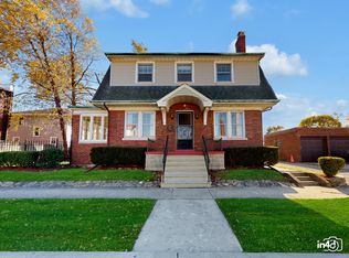 706 Douglas St, Joliet, IL 60435