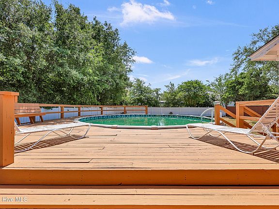 4th image of 604 Van Dorn Court