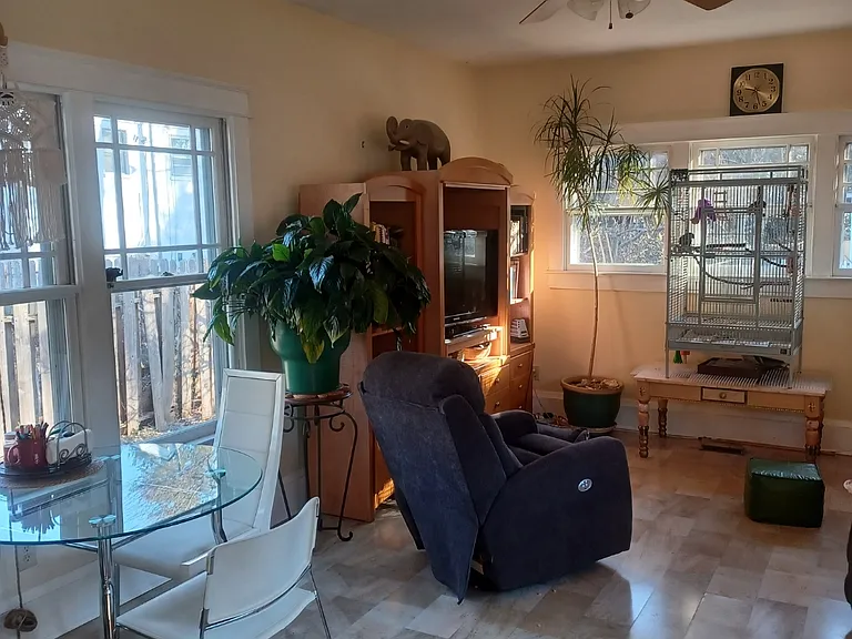 609 Joyner St — Photo 15