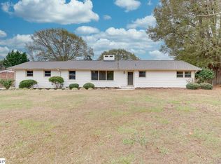 2 Adelaide Dr, Greenville, SC 29615