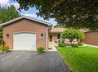 8253 Midland Rd, Freeland, MI 48623