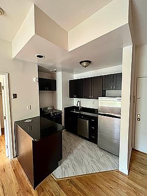 1st image of 48 W 82nd St APT 7