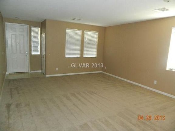 3rd image of 121 Bear Coat Ct