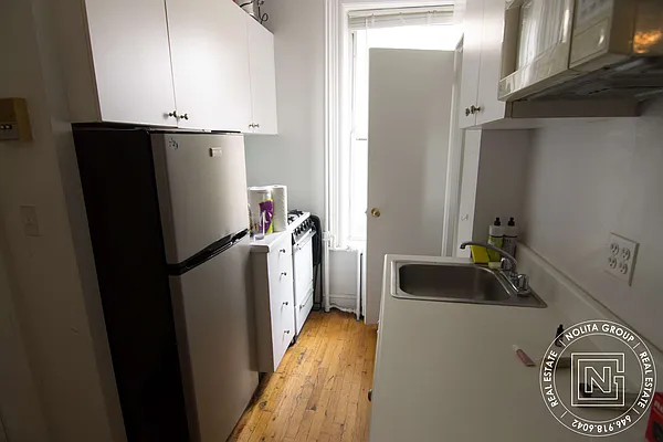 Rented by Nolita Group | media 27