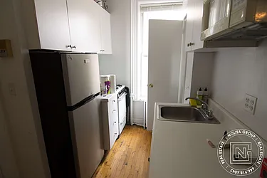 Rented by Nolita Group