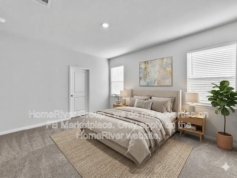 3 bed, 2.0 bath, 1561 sqft, $2,130 — Photo 3