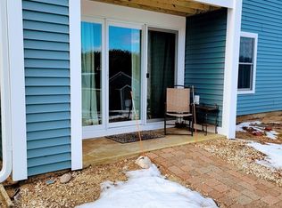 2 Marc Dr APT 2B4, Plymouth, MA 02360