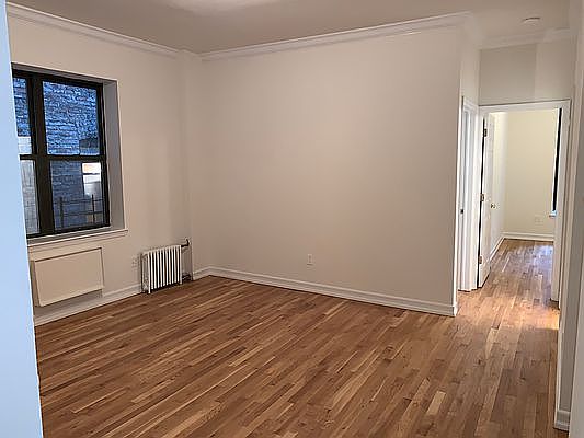 2nd image of 208 W 104th St APT 3B