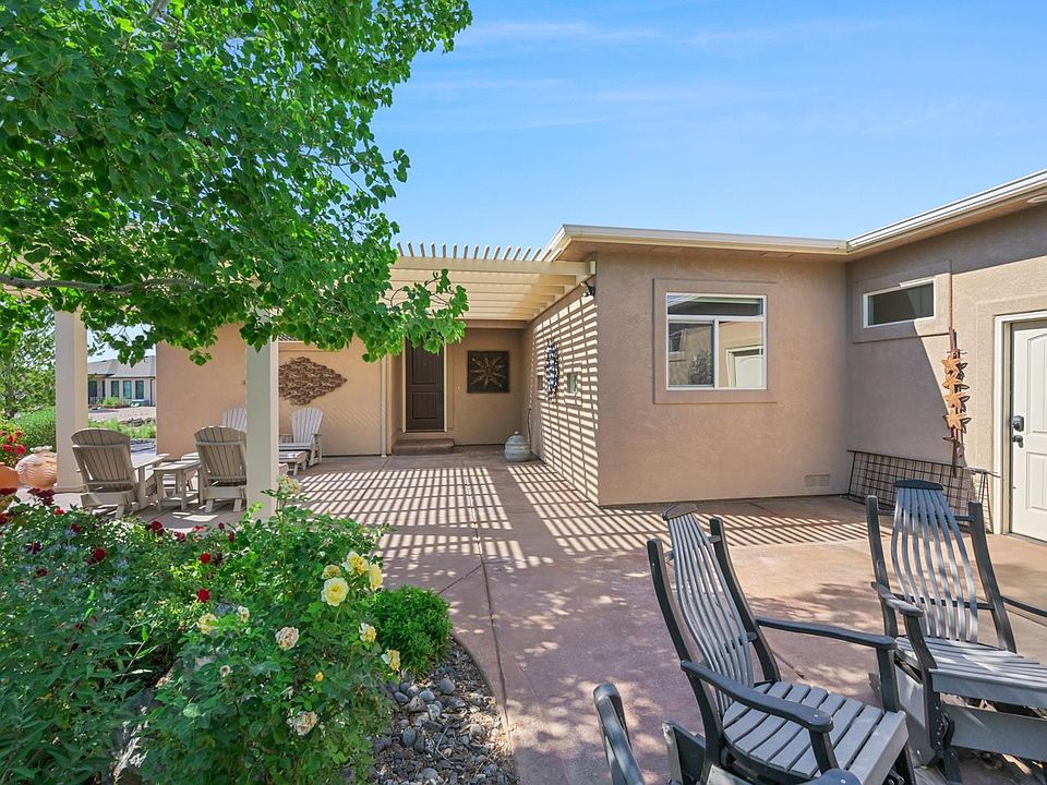 1st image of 2688 Summer Hill Ct