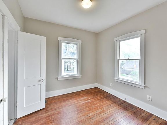 4th image of 2410 N 60th St
