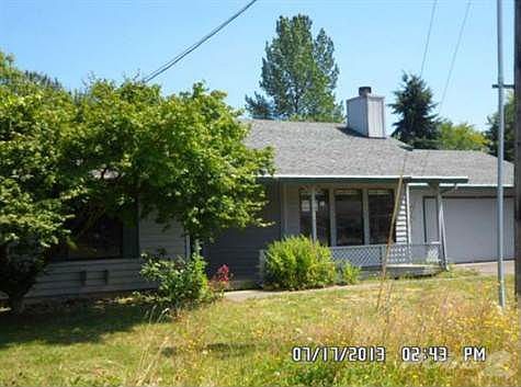 2nd image of 10719 NE 54th Ct