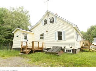 1423 Carmel Rd N, Hampden, ME 04444