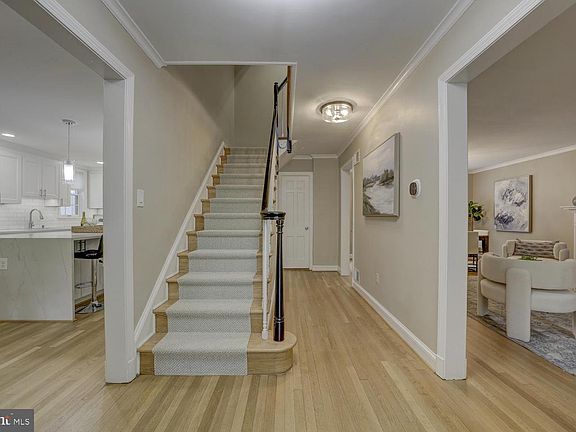 4th image of 5709 Rockmere Dr