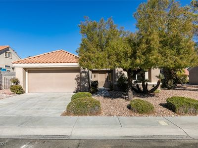 8916 Desert Mound Dr, Las Vegas, NV, 89134