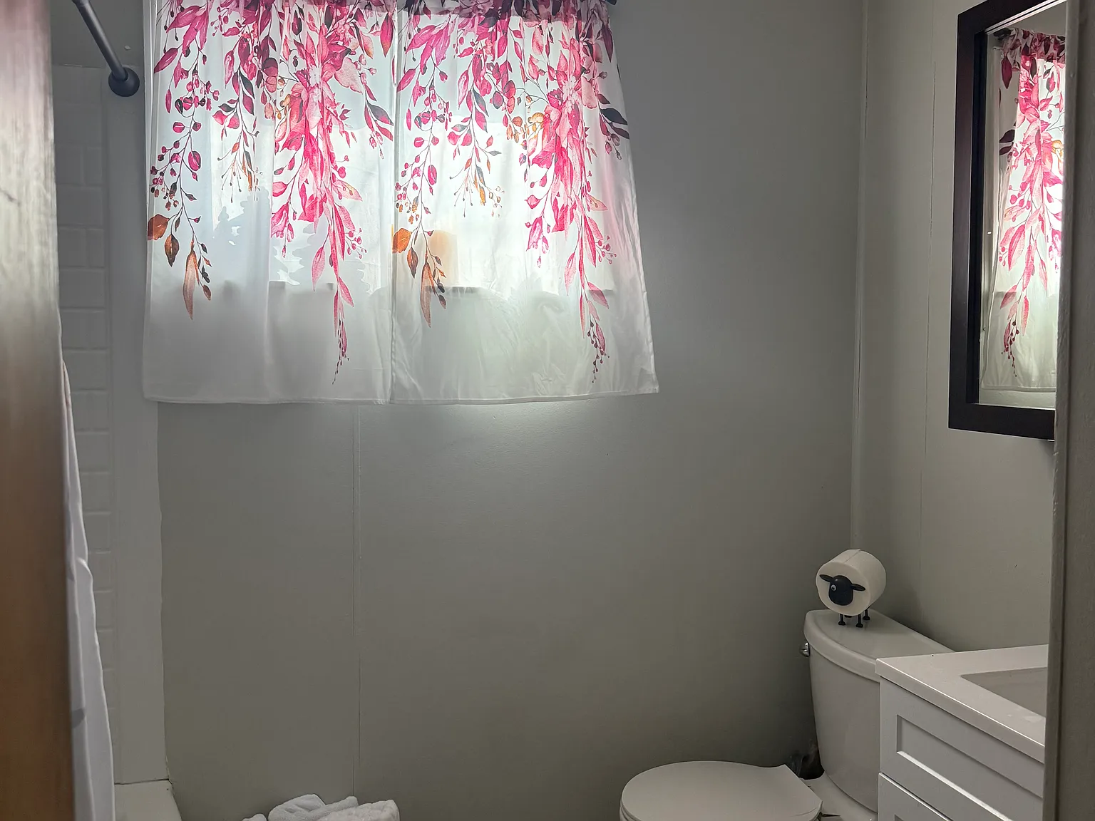 3 bed, 1260 sqft, $1,550 — Photo 2