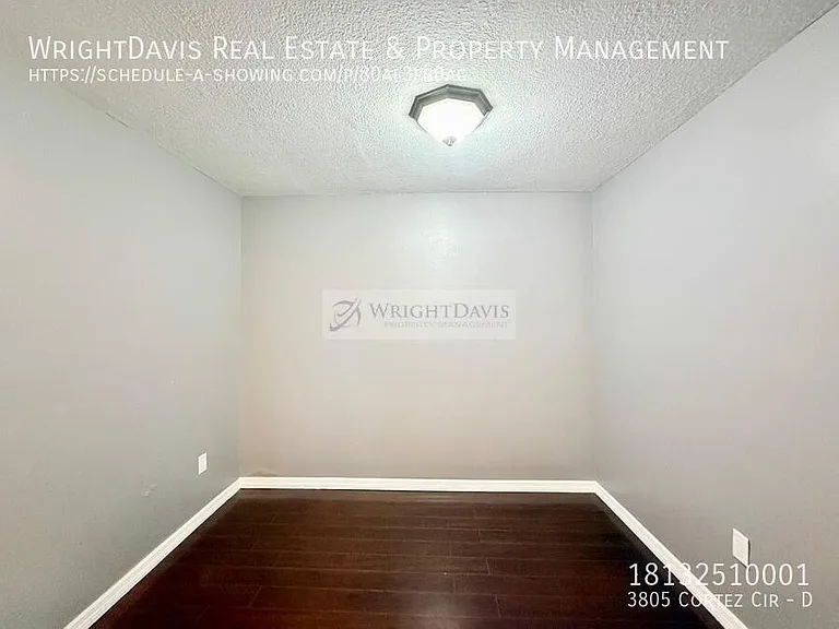 3805 Cortez Cir #D — Photo 14
