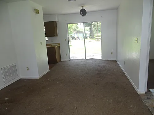 123 SE Bracken Way #102 Photo 1