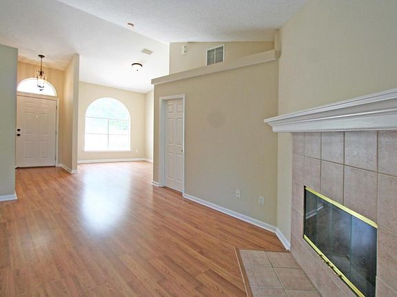 4th image of 2780 Sapid Ct