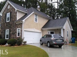 555 N Fairfield Dr, Peachtree City, GA 30269