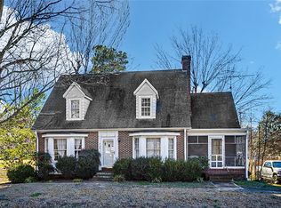 214 E Raleigh Ave, Liberty, NC 27298