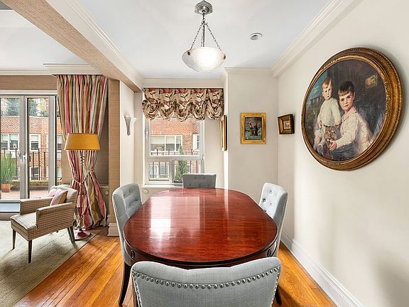 5th image of 2 Beekman Pl APT 12F