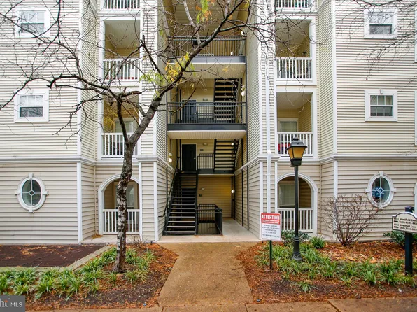4551 Strutfield Ln APT 4132, Alexandria, VA 22311