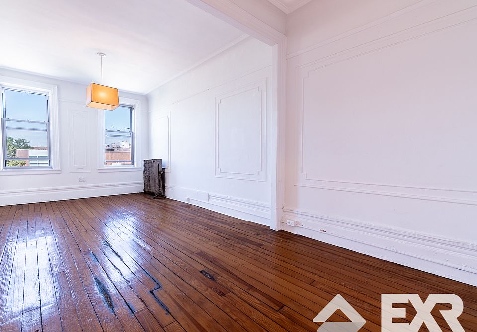 1st image of 701 Franklin Ave #4A