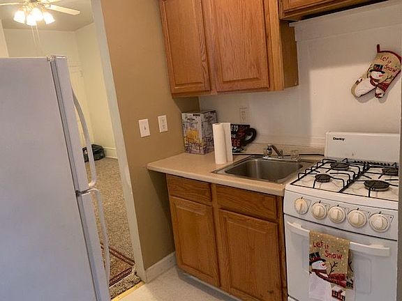 3rd image of 1634 N 3rd St APT 2