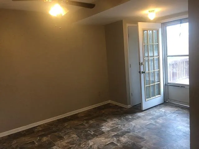 129 W Ann Dr — Photo 7