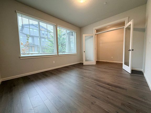 4th image of 15556 SE Flavel Ct