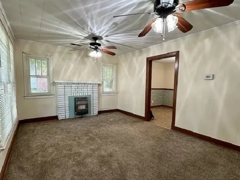 709 Pierce St — Photo 3
