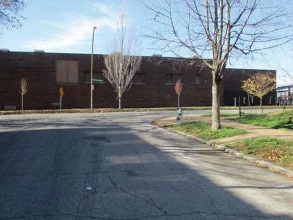 4th image of 3455 Dunnica Ave