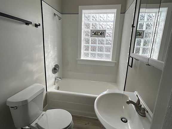 Completely renovated bathroom!