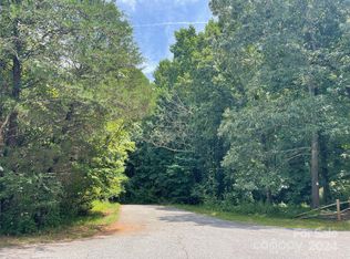 260 Loray Ln, Statesville, NC 28625