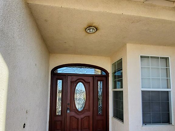 5th image of 26989 Lakeview Dr