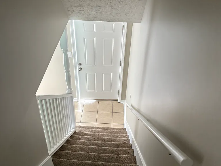 3212 Barnwood Ave #B — Photo 3