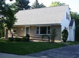 N25W5596 Taft St, Cedarburg, WI 53012