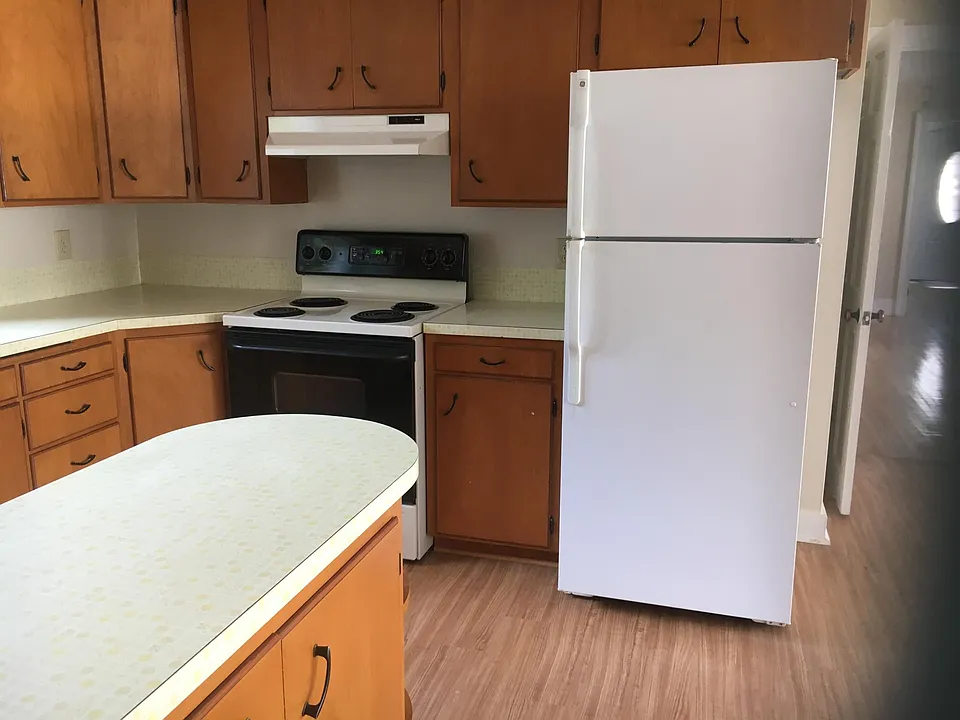 161 Nashua St #1