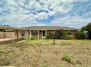 120 Ridgeline Dr, Weatherford, OK 73096