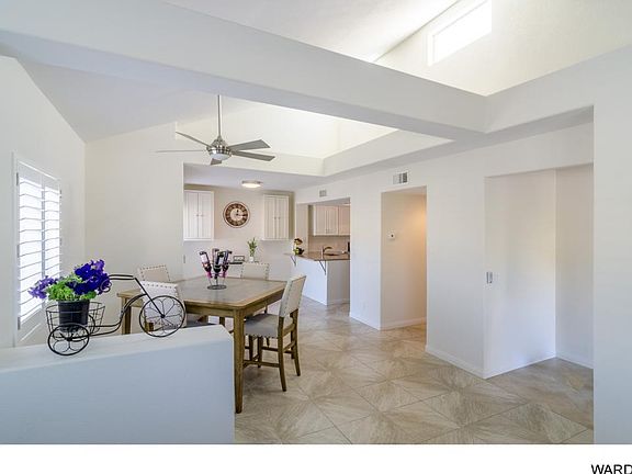 3rd image of 470 Acoma Blvd S Unit 215-D