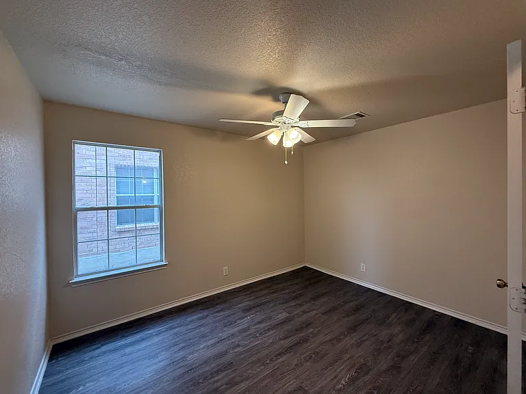11111 Liberty Fld — Photo 3