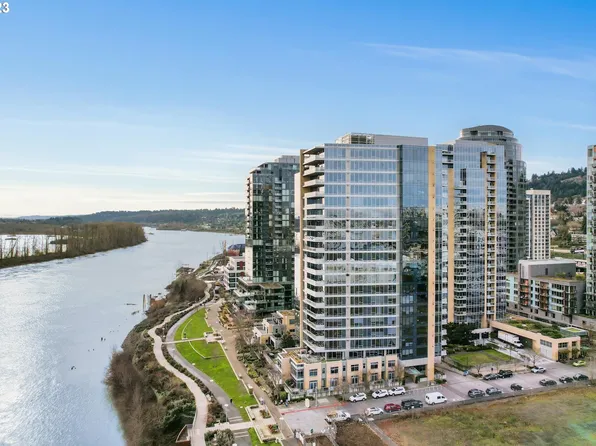 836 S Curry St #508, Portland, OR 97239