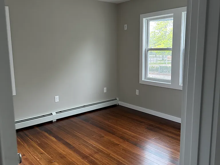 31 Southern St #1 — Photo 7